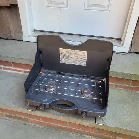 SOLD Ozark Trail 2 Burner Propane Gas Camping Stove Used once - Picture 6 of 6